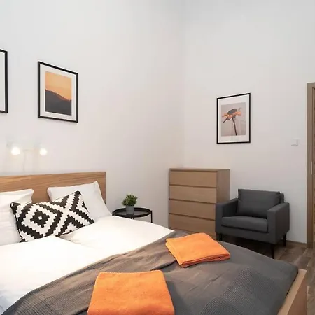 Apartamento Hidden Gem At Kalvin Square *